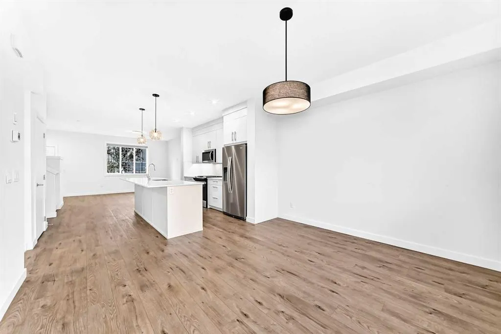 107 Cornerstone Path NE
