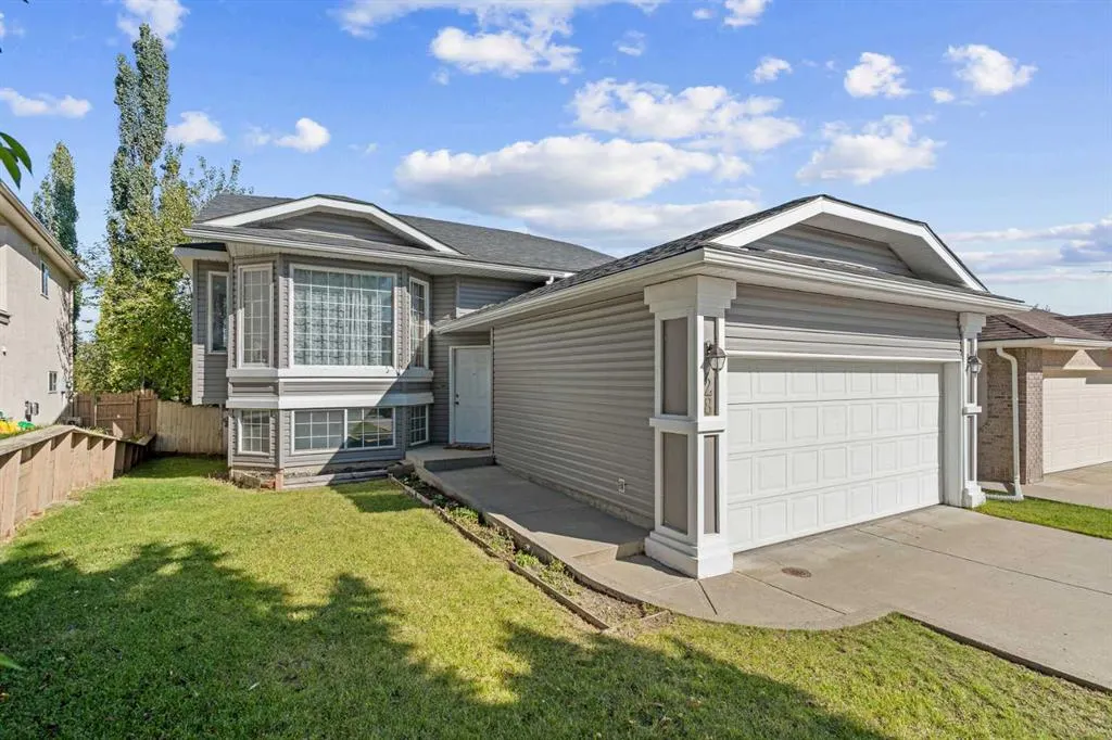 28 Harvest Oak Drive NE