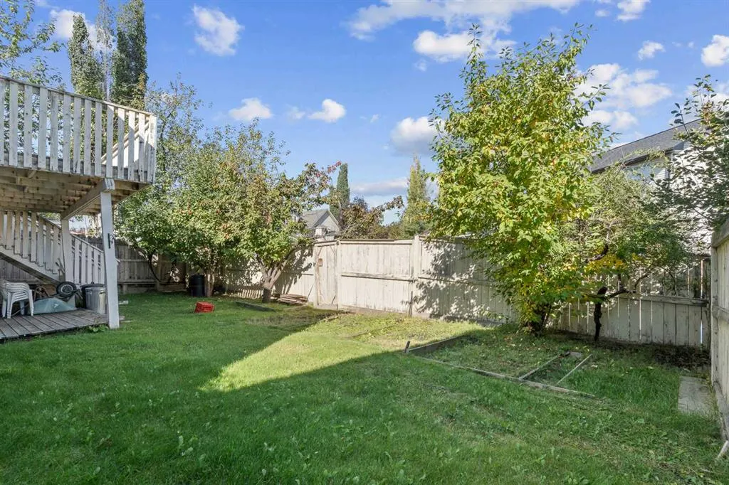 28 Harvest Oak Drive NE