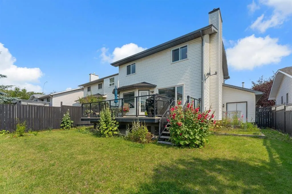 11 Arbour Summit Close NW