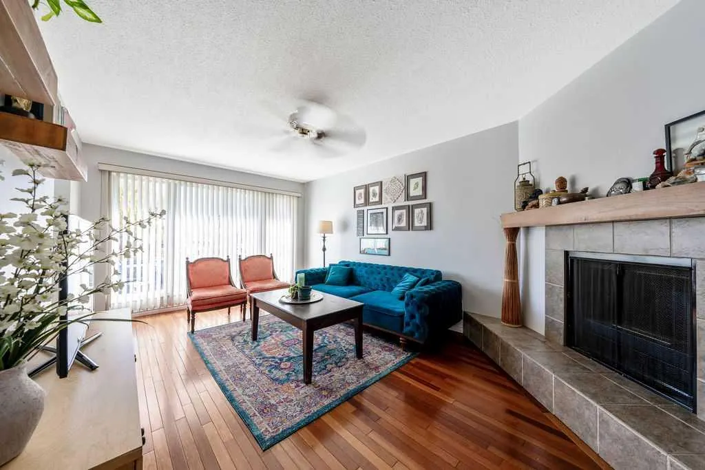 218A Allan Crescent SE