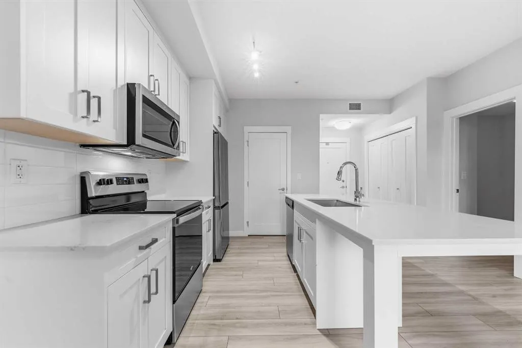 500 Auburn Meadows Common SE #107