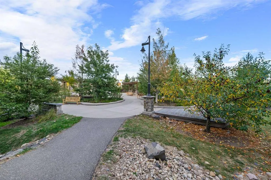 500 Auburn Meadows Common SE #107