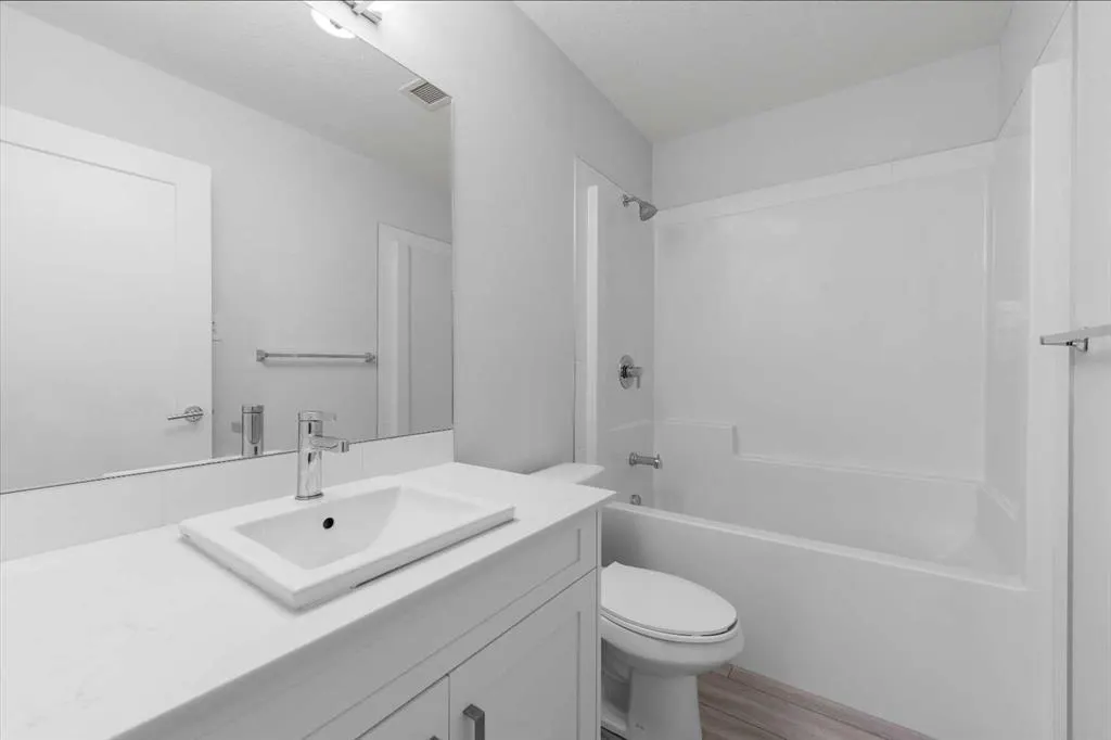 500 Auburn Meadows Common SE #107