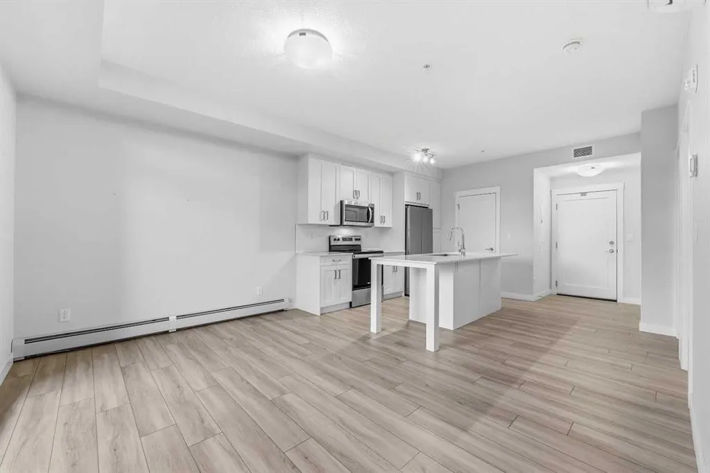 500 Auburn Meadows Common SE #107