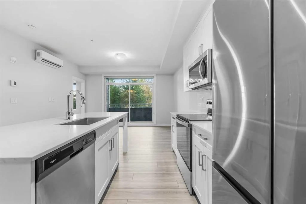 500 Auburn Meadows Common SE #107