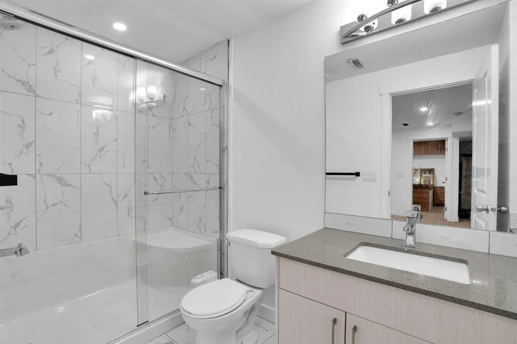 73 Martinridge Crescent NE