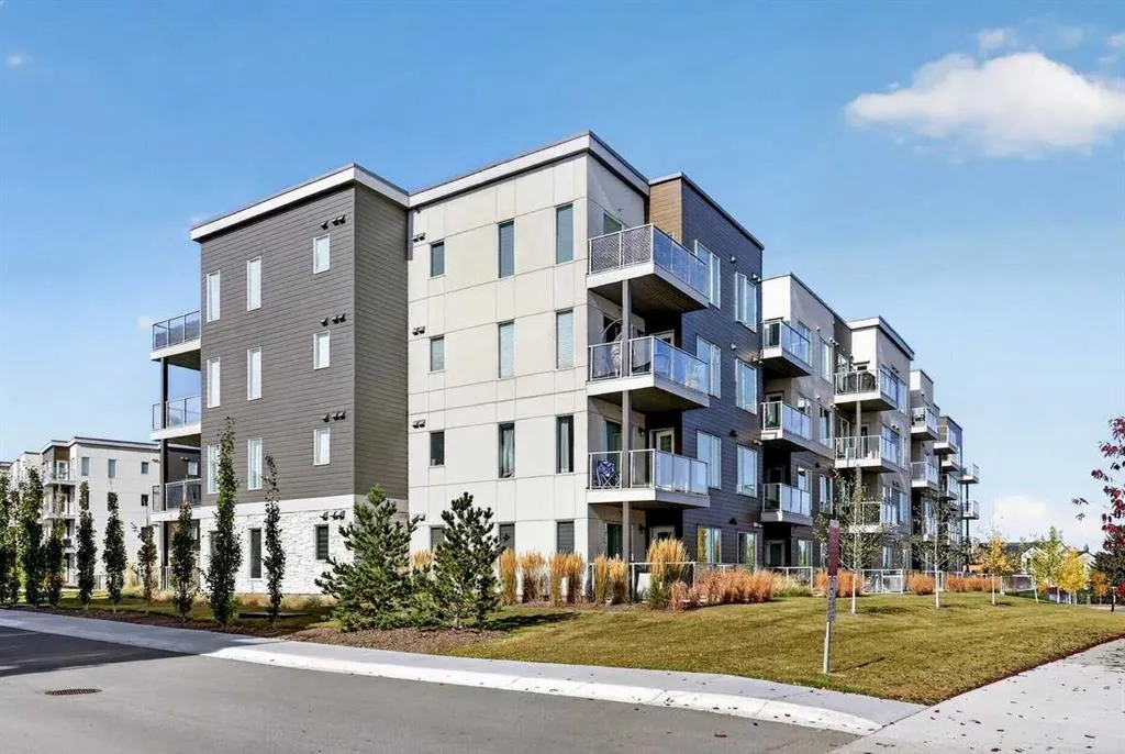 700 Shawnee Square SW #206