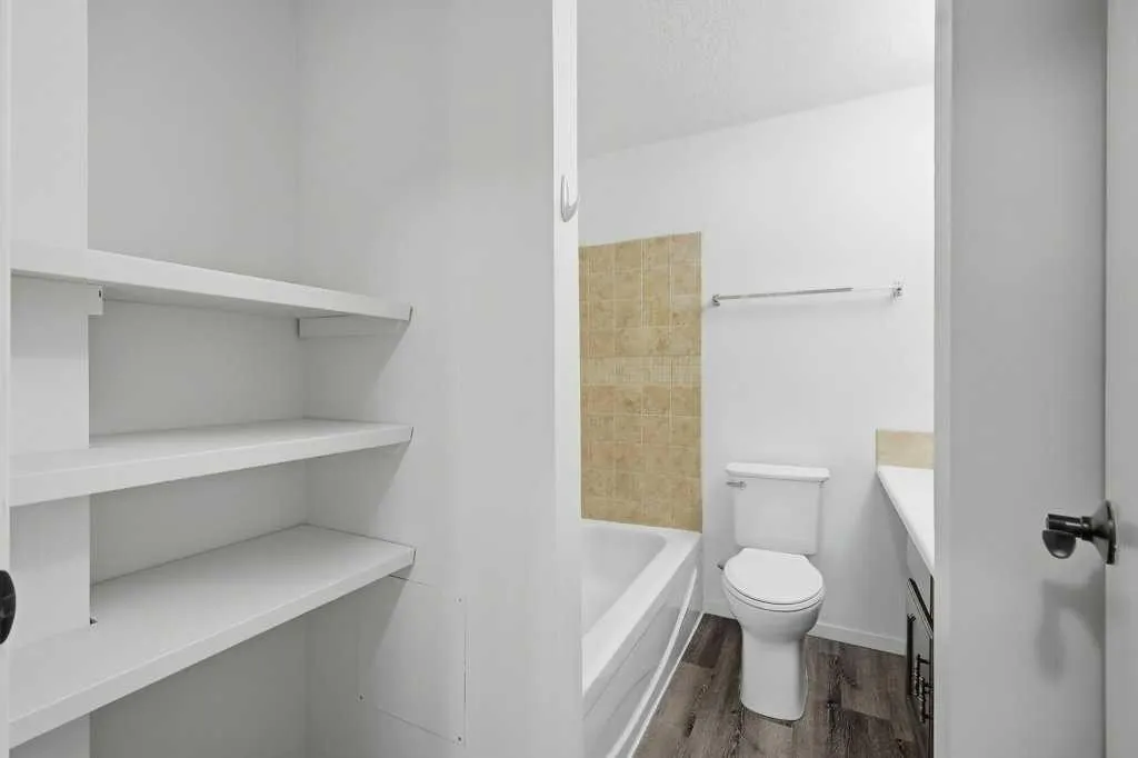 54 Bell Street #228
