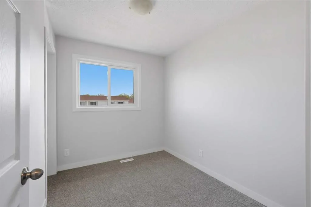 35 Nash Street #C1