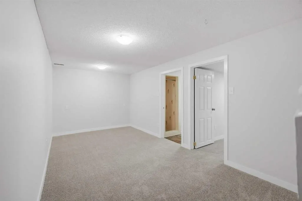 35 Nash Street #C1