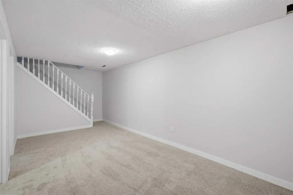 35 Nash Street #C1