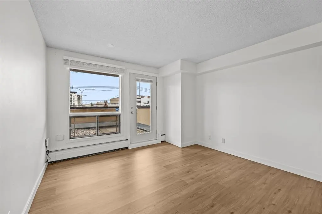 1334 12 Avenue SW #208