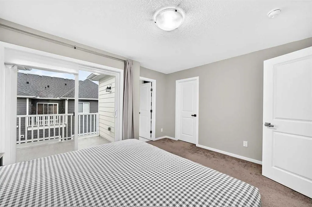 122 Yorkville Road SW