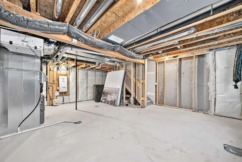 122 Yorkville Road SW