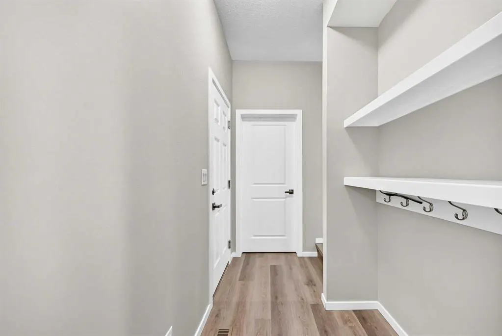 122 Yorkville Road SW