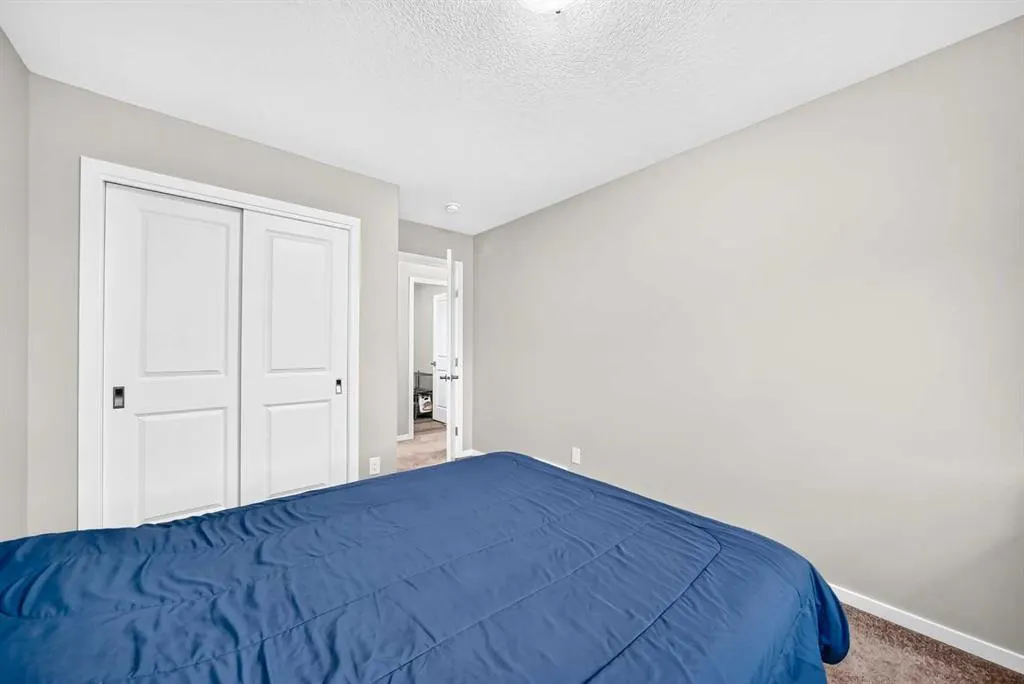 122 Yorkville Road SW