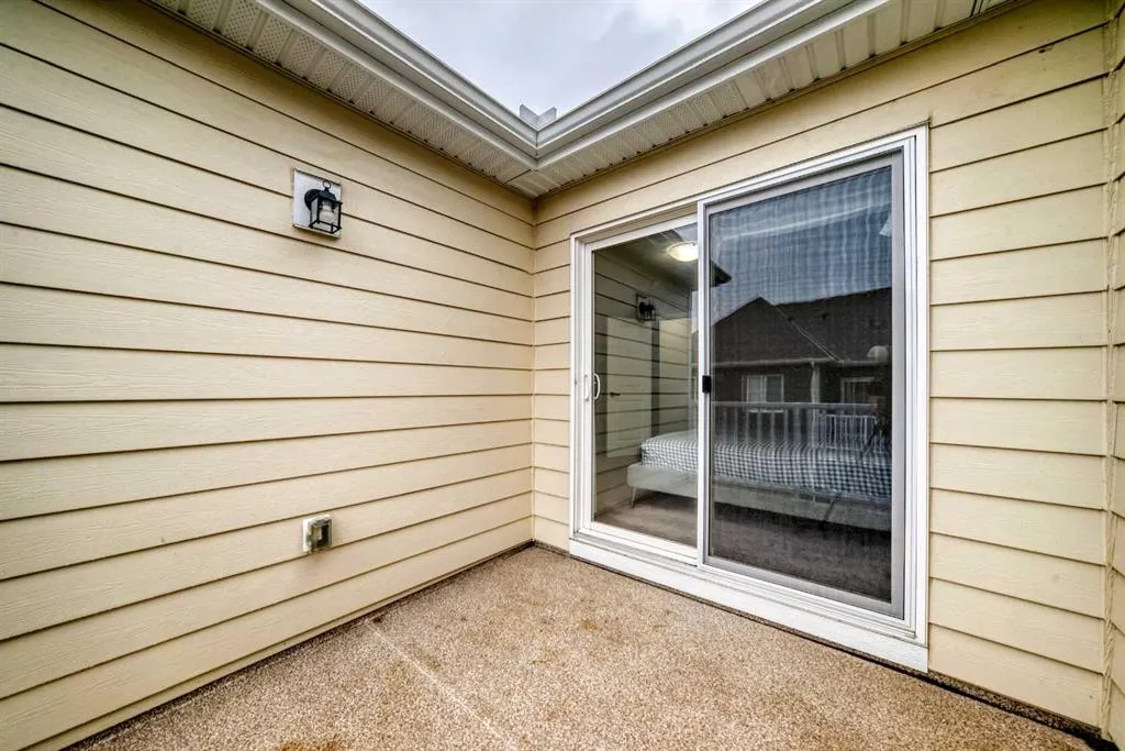 122 Yorkville Road SW