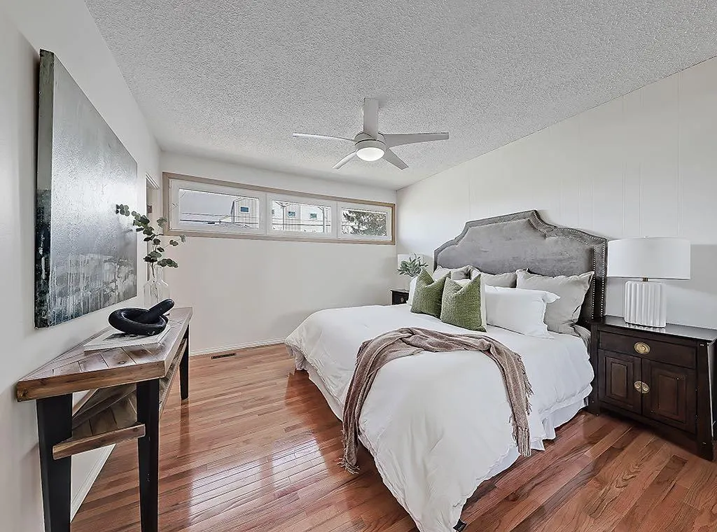 44 Granlea Place SW