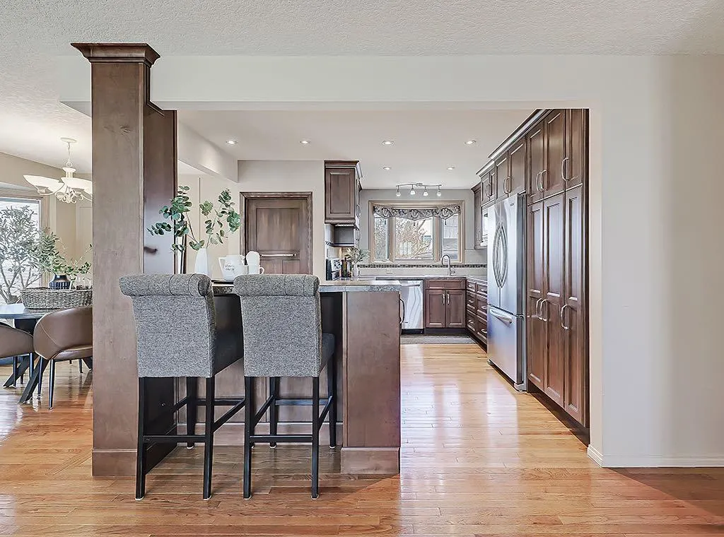 44 Granlea Place SW