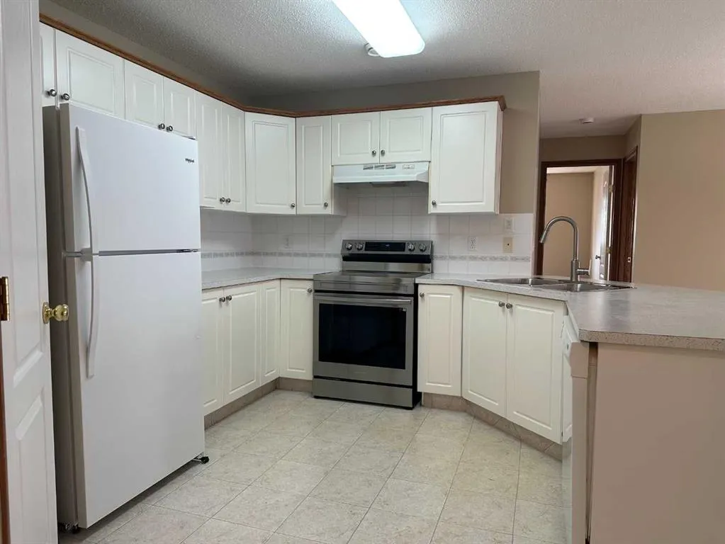 32 Daines Avenue #22D