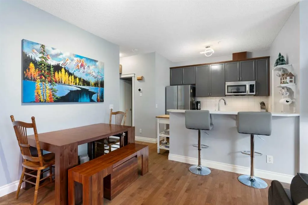 2001 34 Avenue SW #8
