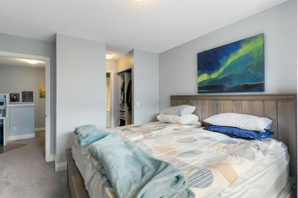 2001 34 Avenue SW #8