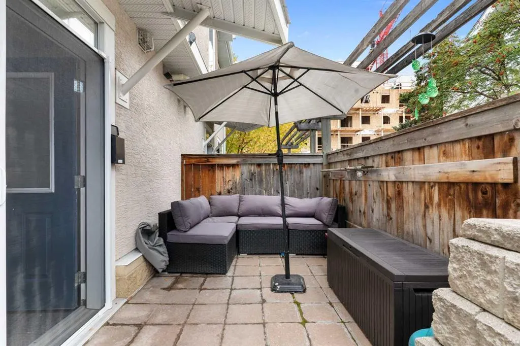 2001 34 Avenue SW #8