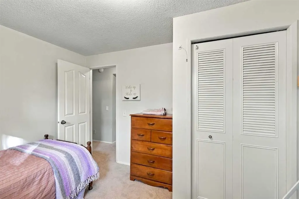 256 Silverview Way NW