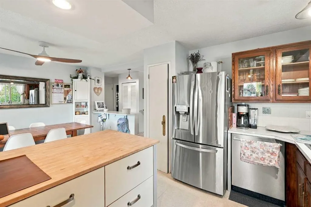 256 Silverview Way NW