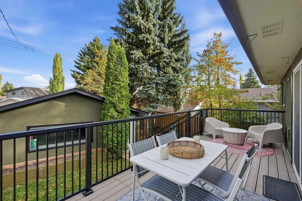 256 Silverview Way NW