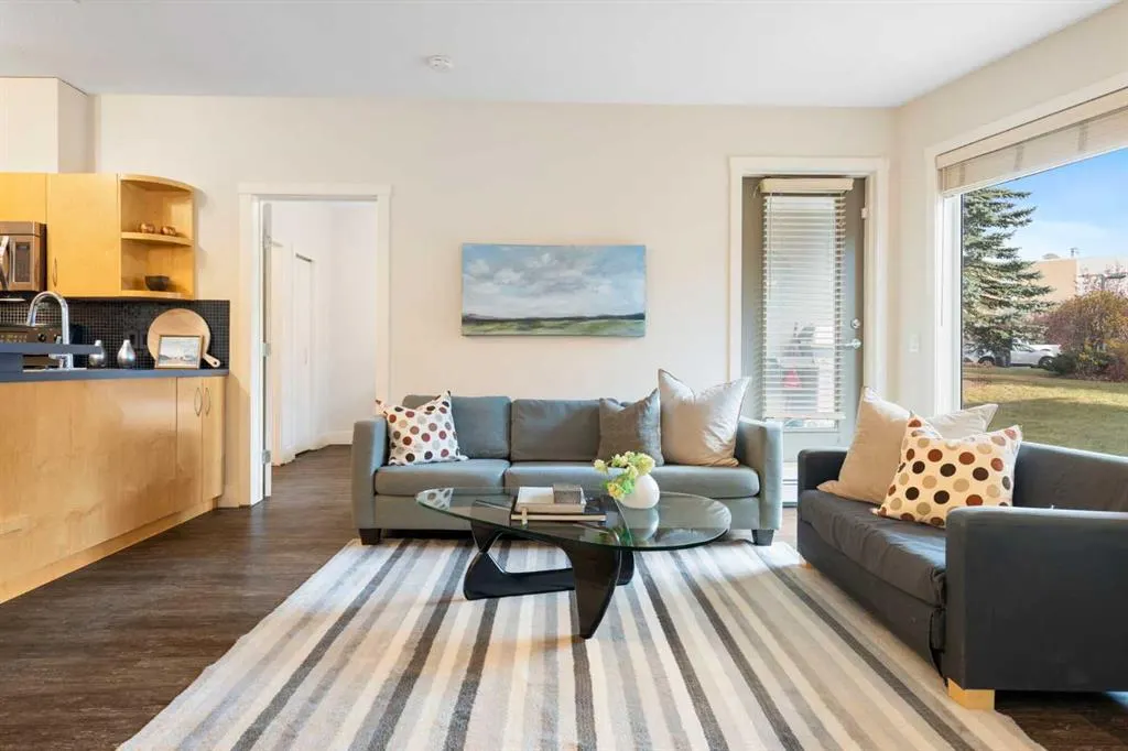 69 Springborough Court SW #127