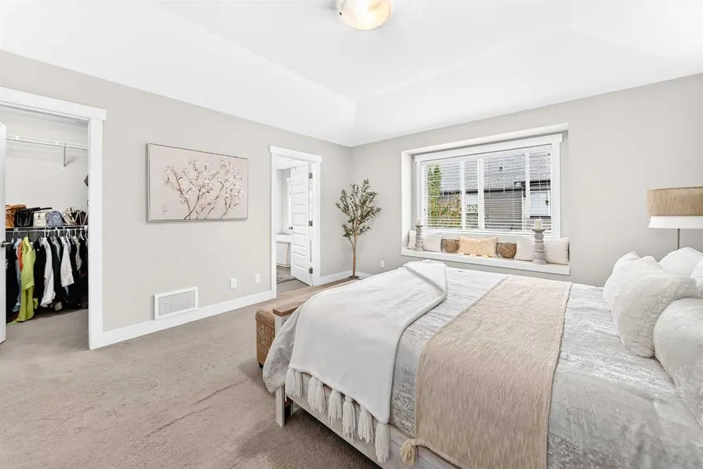 110 Coopers Common SW #901