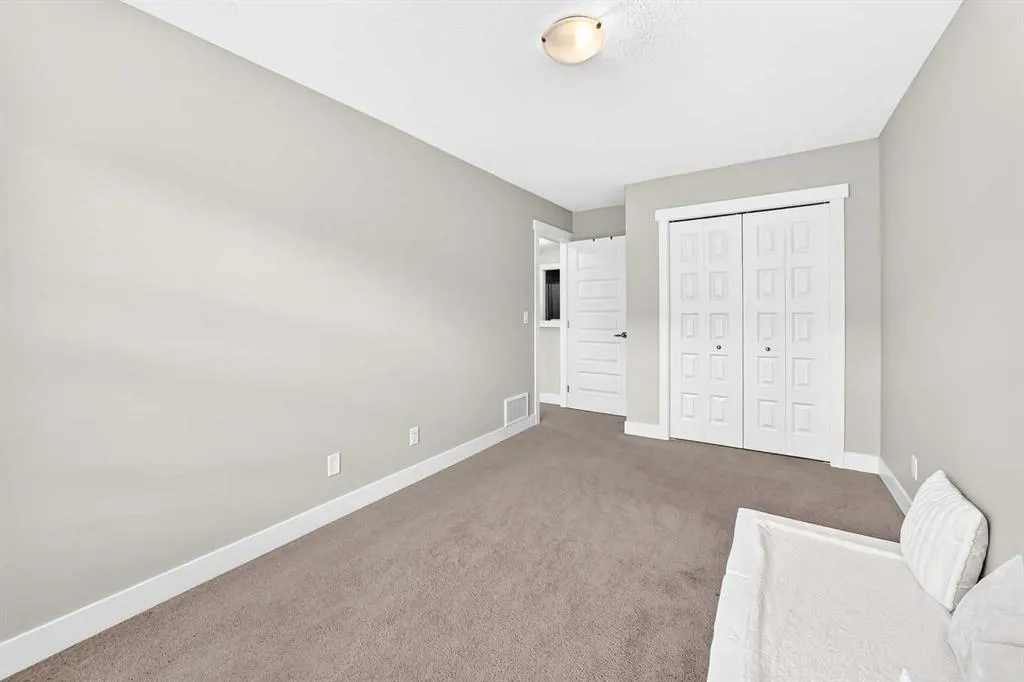 110 Coopers Common SW #901