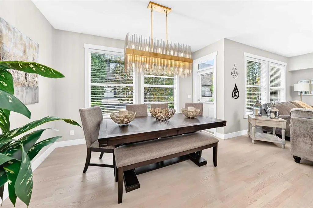 110 Coopers Common SW #901