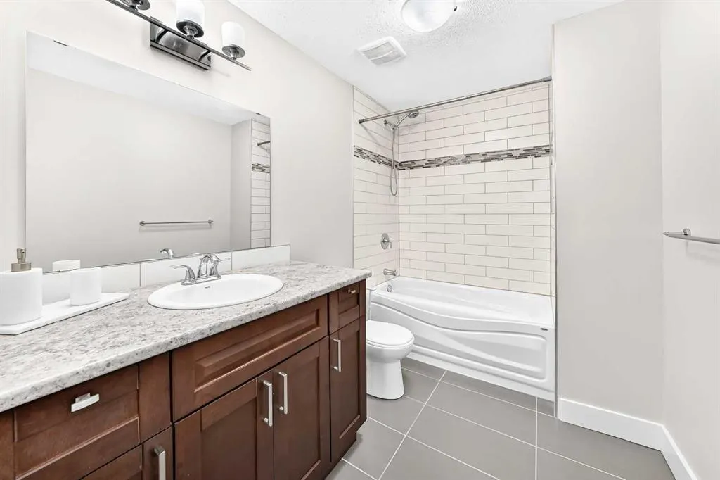 110 Coopers Common SW #901