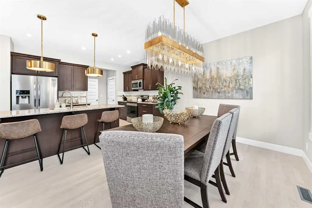 110 Coopers Common SW #901
