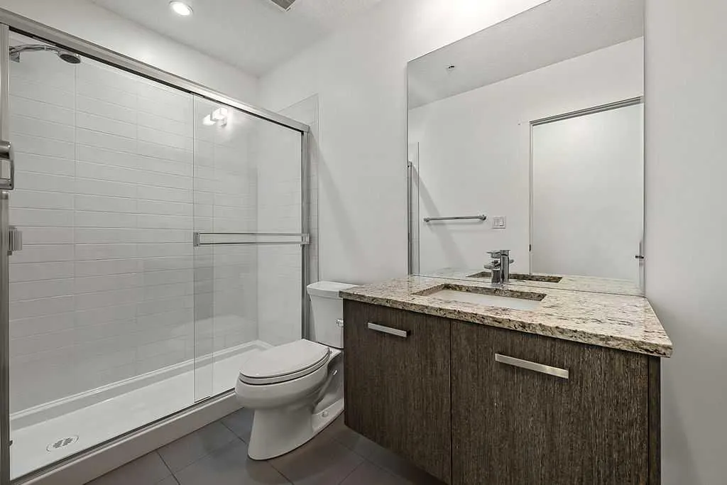 811 5 Street NE #312