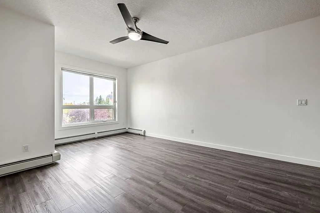 811 5 Street NE #312