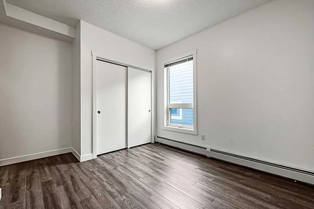 811 5 Street NE #312