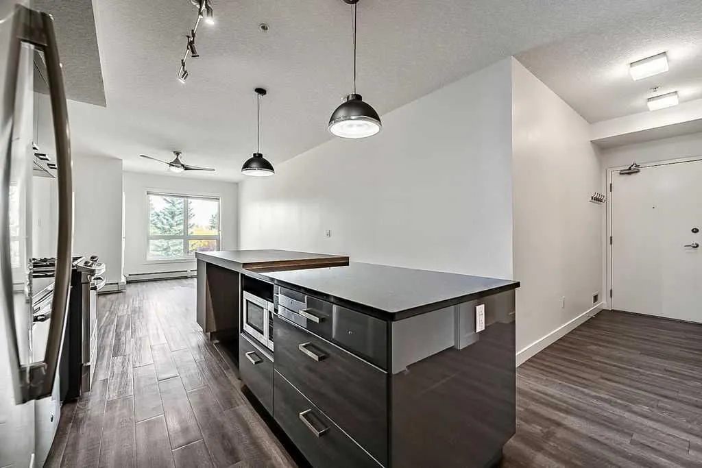 811 5 Street NE #312