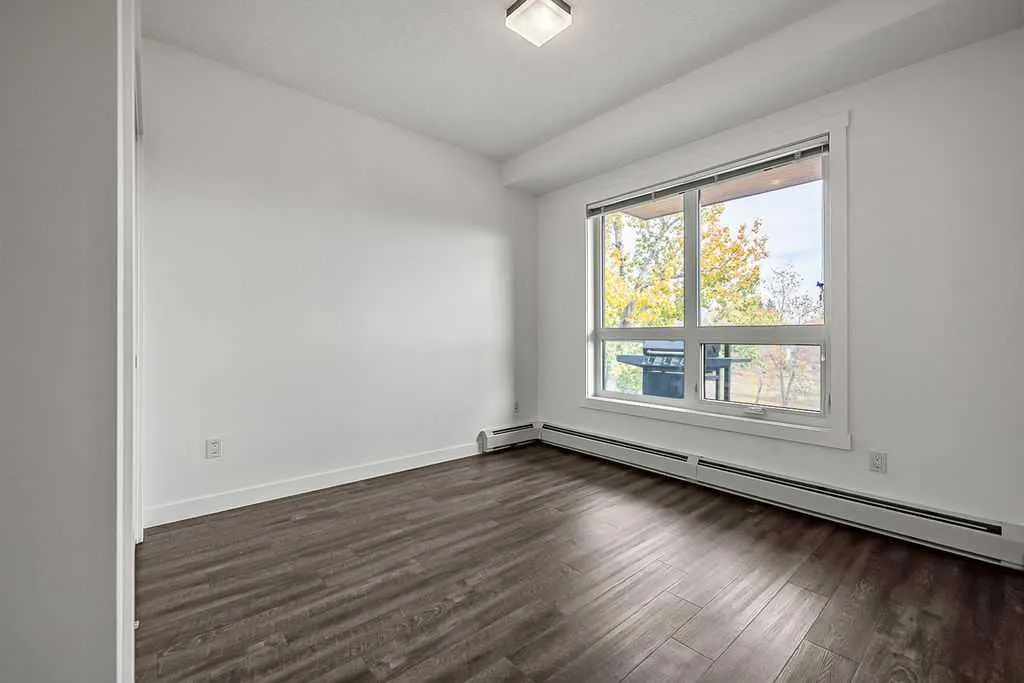 811 5 Street NE #312
