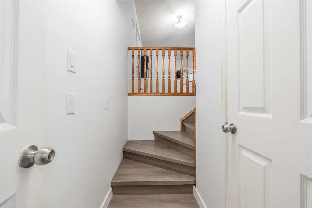 65 Martinvalley Road NE