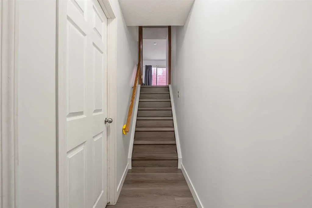 65 Martinvalley Road NE