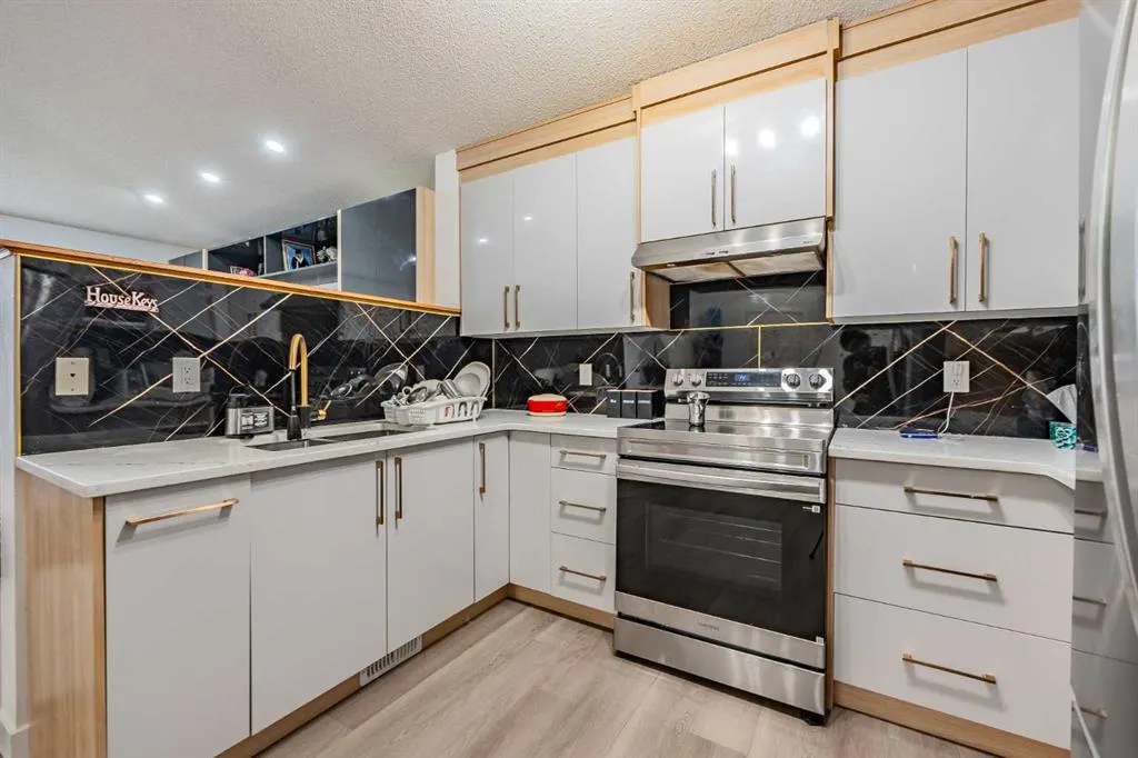 65 Martinvalley Road NE