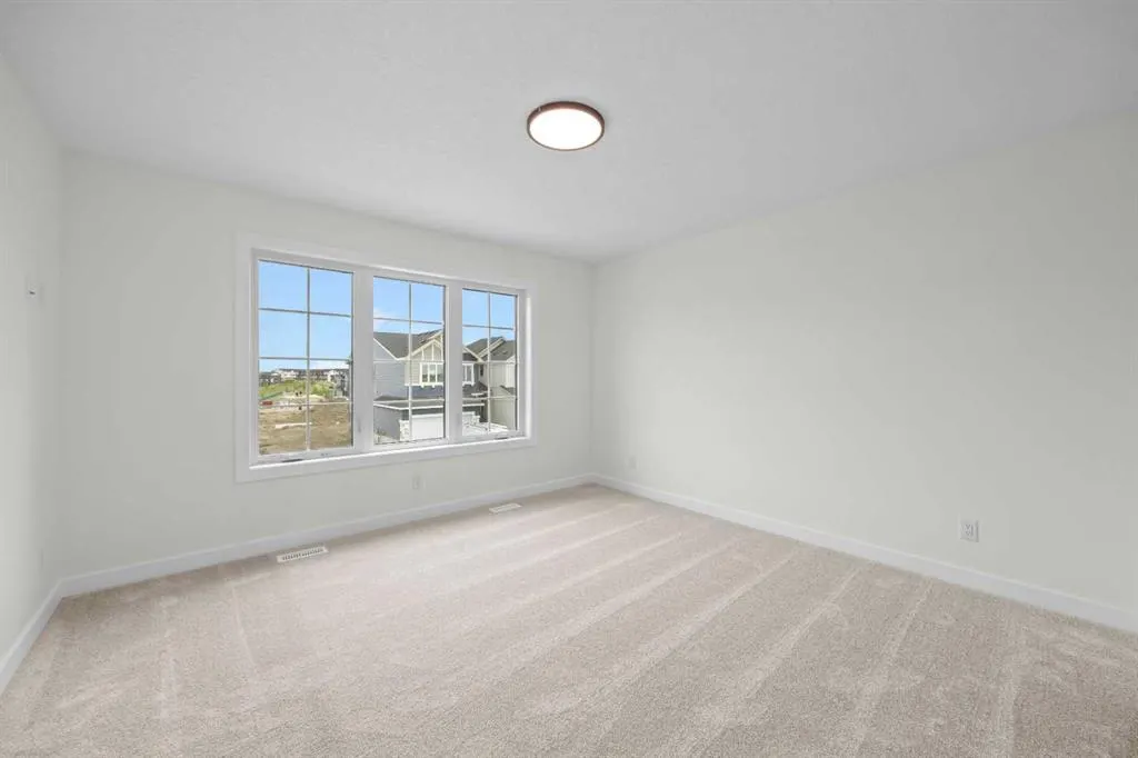 41 Hotchkiss Gardens SE