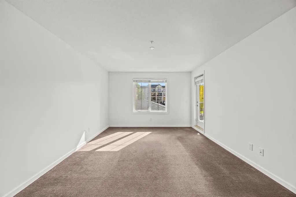 310 Mckenzie Towne Gate SE #1211