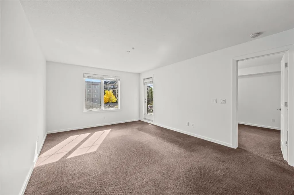 310 Mckenzie Towne Gate SE #1211