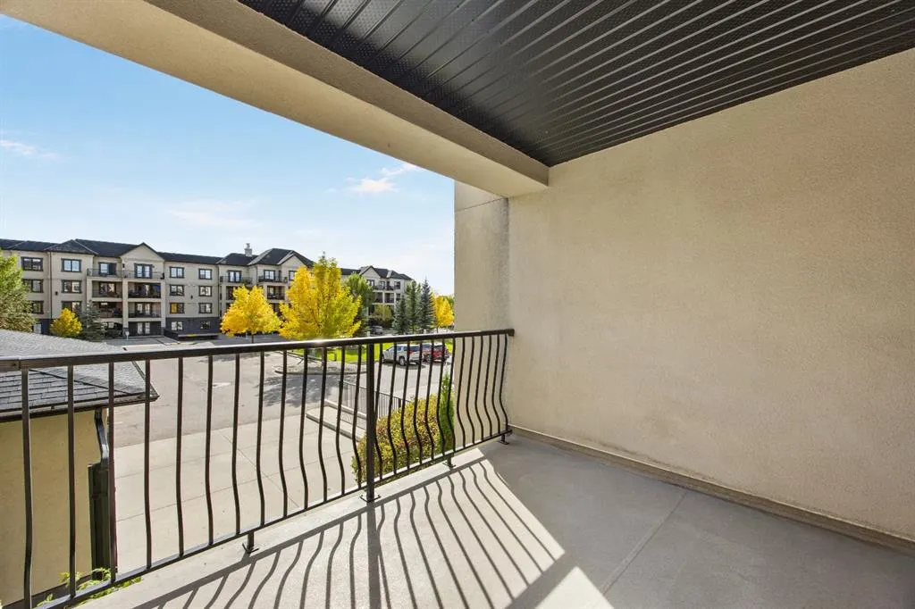 310 Mckenzie Towne Gate SE #1211