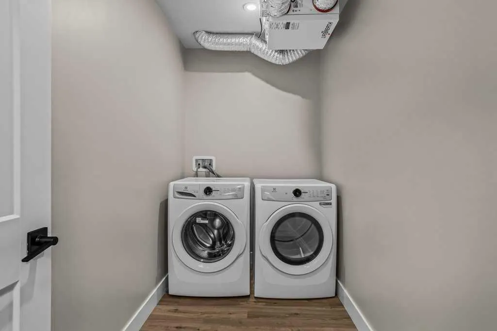 1 Industrial Place #322A